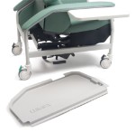 Deluxe Clinical Care Recliner
