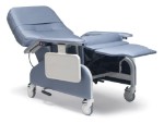 Deluxe Drop-Arm Clinical Care Recliner