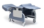 Deluxe Drop-Arm Clinical Care Recliner