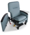 Pivot-Arm Clinical Care Recliner