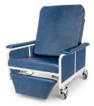 Bariatric Clinical Care Recliner