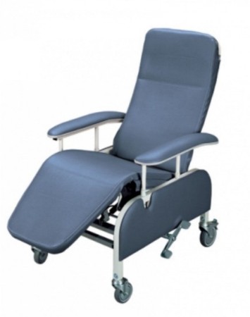 Picture for category Tilt-in-Space Drop-Arm Preferred Care Recliner (FR565TG)